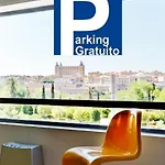 Toletum Cost Lofts Diafanos O 2dormitorios Parking Municipal Gratis Al Aire Libre A 100m Toledo
