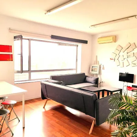 Toletum Cost Lofts Diafanos O 2dormitorios Parking Municipal Gratis Al Aire Libre A 100m Appartement Tolède