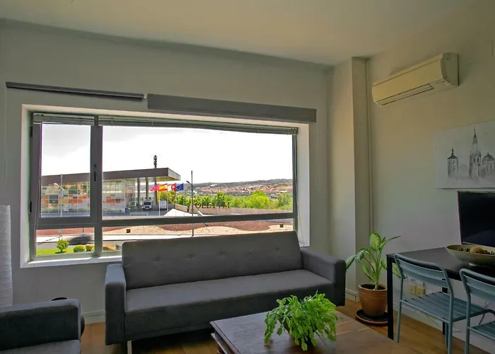 Toletum Cost Lofts Diafanos O 2dormitorios Parking Municipal Gratis Al Aire Libre A 100m *