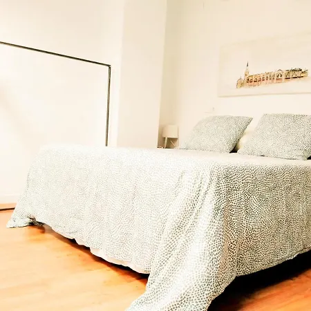 Toletum Cost Lofts Duplex Diafanos O 2dormitorios Parking Municipal Gratis Al Aire Libre A 100m