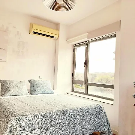 Toletum Cost Lofts Diafanos O 2dormitorios Parking Municipal Gratis Al Aire Libre A 100m شقة