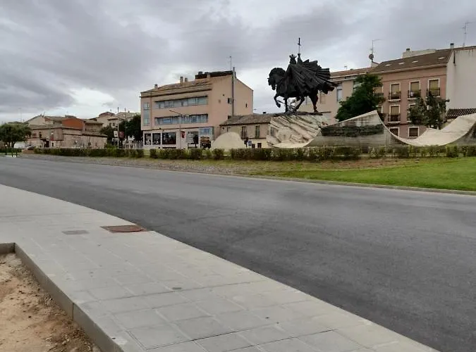 Апартаменты Toletum Cost Lofts Diafanos O 2dormitorios Parking Municipal Gratis Al Aire Libre A 100m Толедо